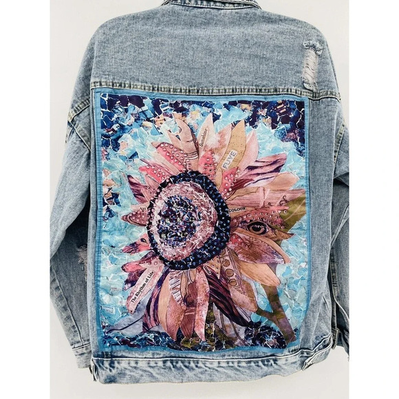 J.NNA Women's Distressed Denim Jean Jacket Small Flower Patch Beads Sequins - Picture 14 of 14